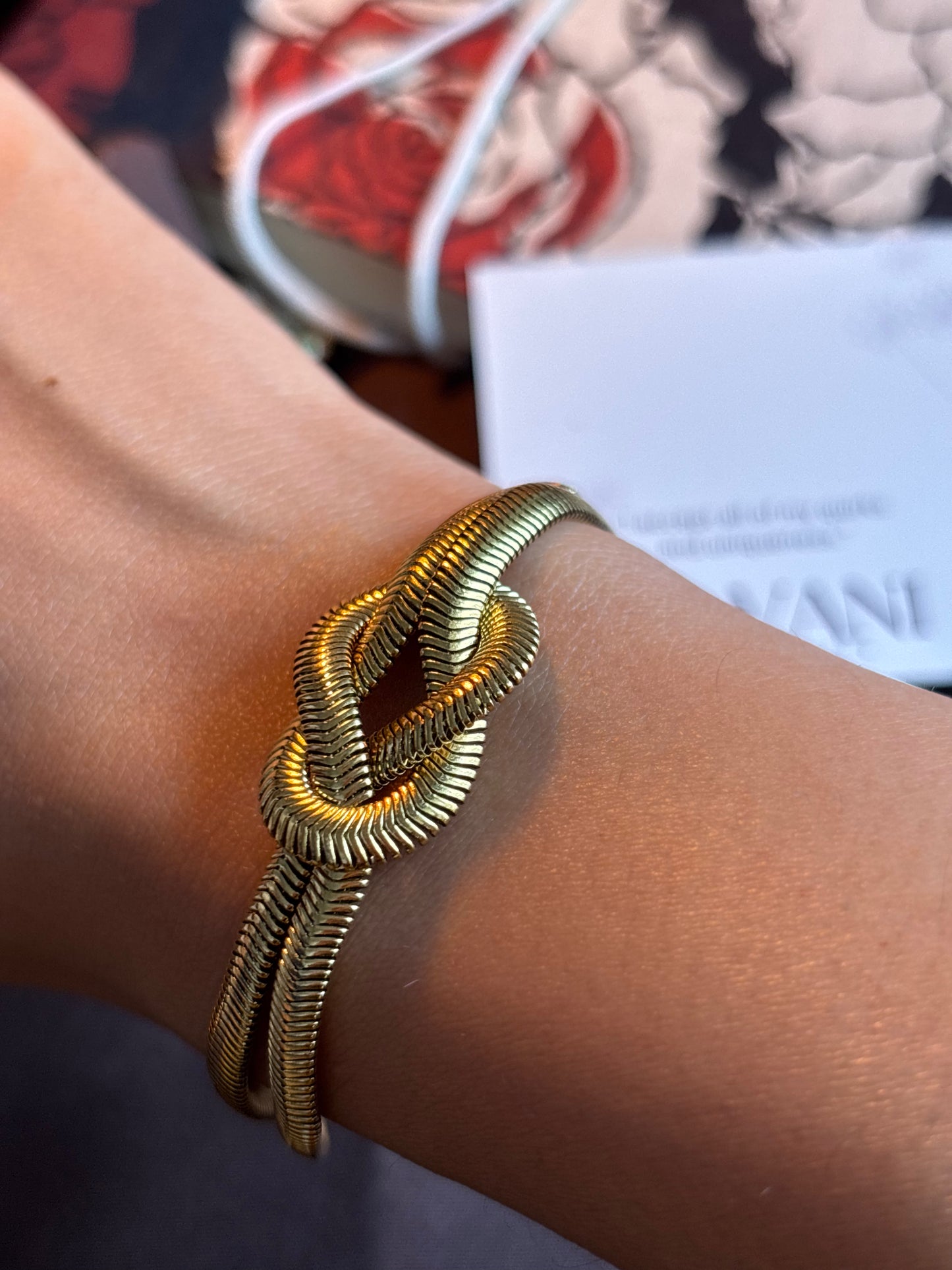 Eternal Knot Bracelet | Bold Gold Statement Bangle