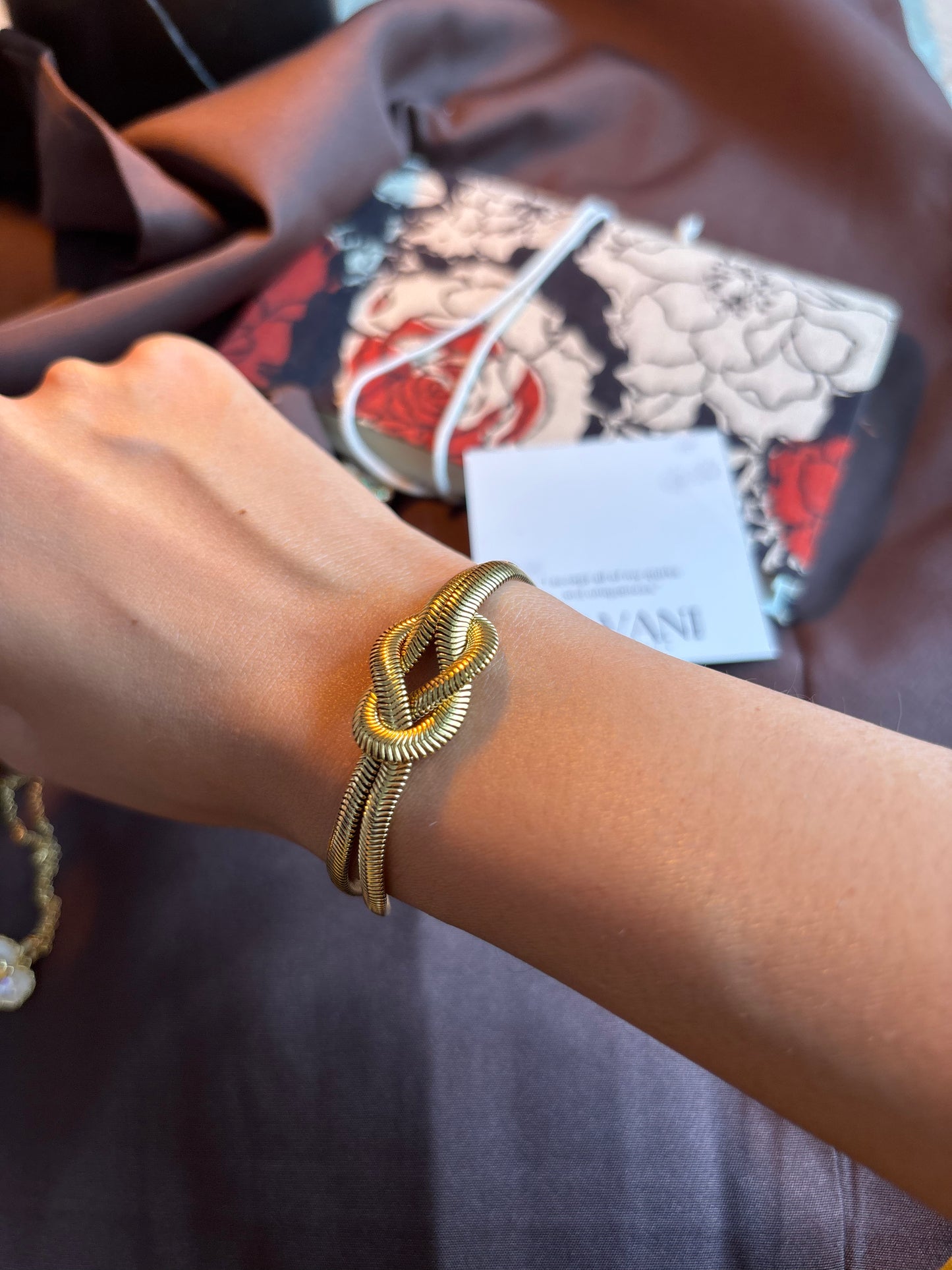 Eternal Knot Bracelet | Bold Gold Statement Bangle
