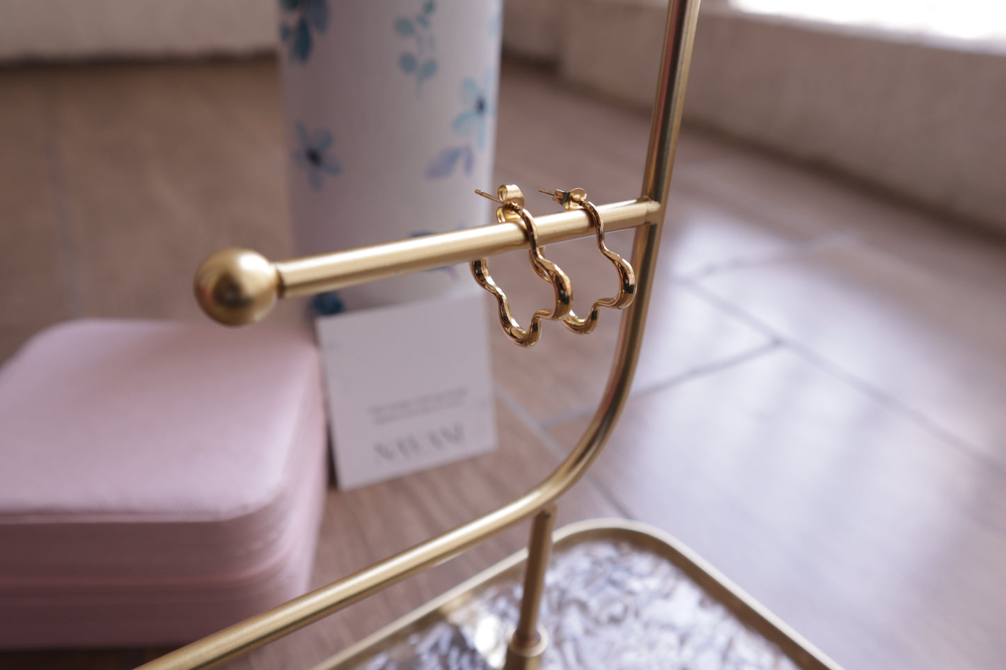 Flower Outline Hoops