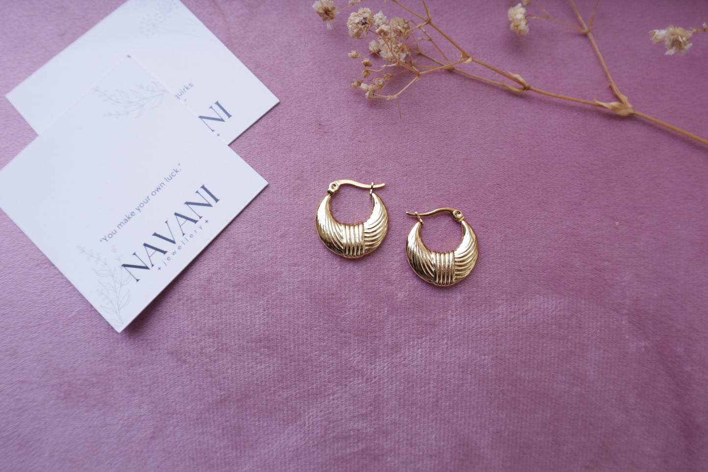 Textured Classic Hoops