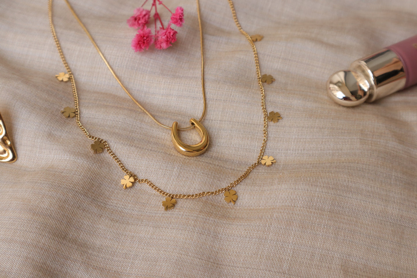 Golden Grace Pendant โ Minimal Horseshoe Necklace for Good Luck