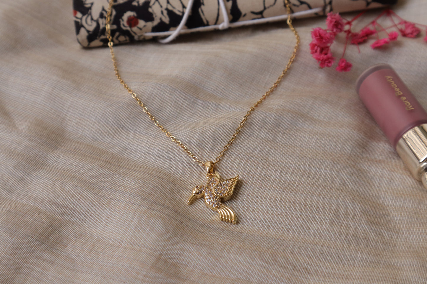 Hummingbird Pendant Necklace – Grace in Motion, Beauty in Detail