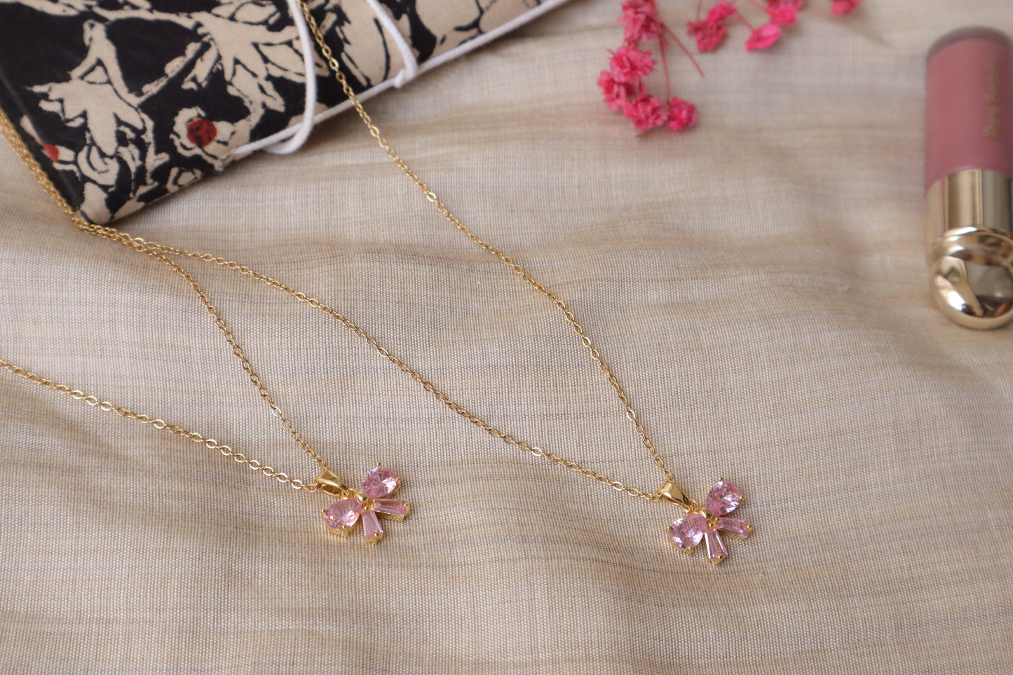 ✨ Pink Bow Charm Necklace – Dainty Gold Jewelry for Her ✨