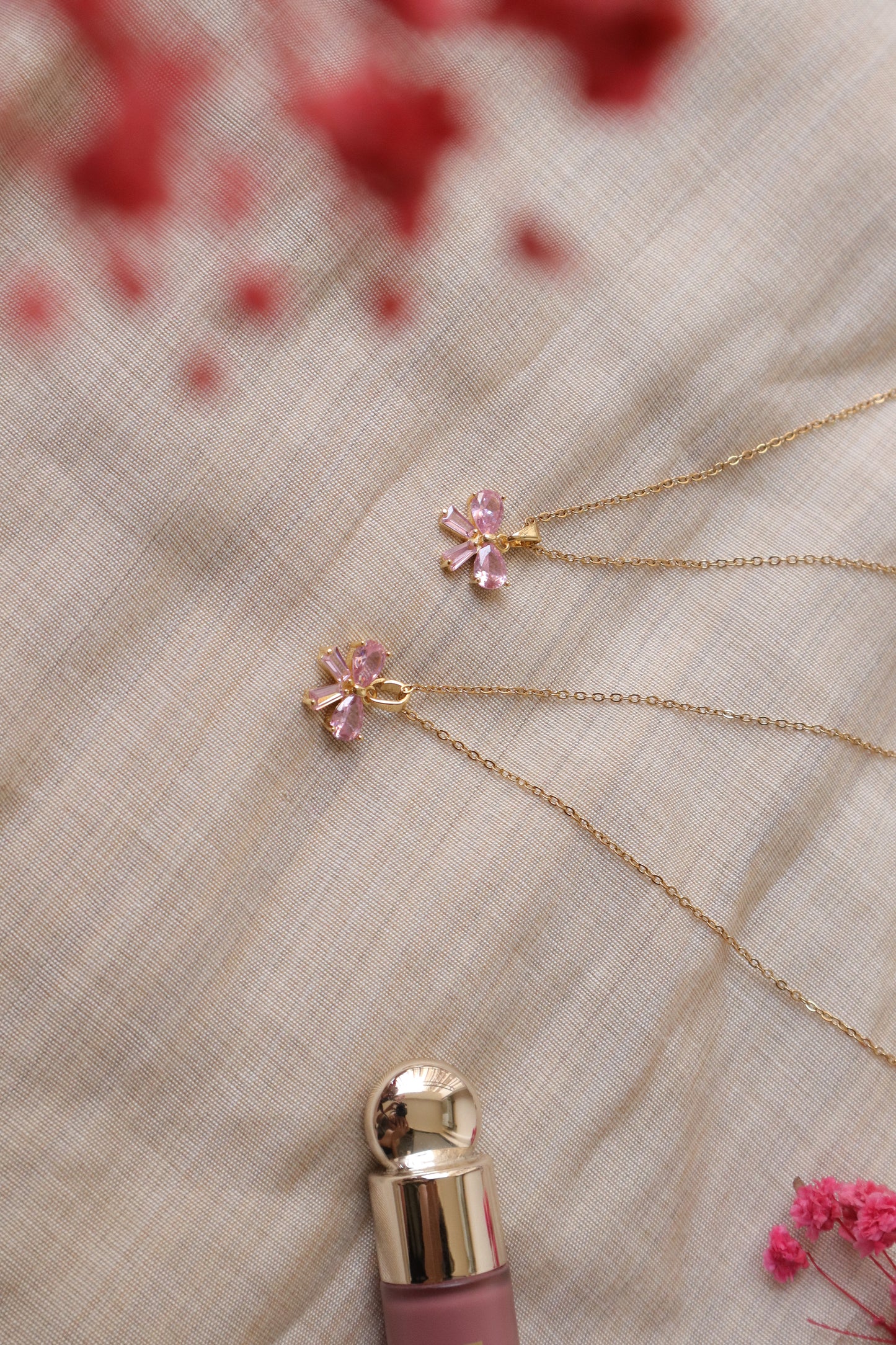 ✨ Pink Bow Charm Necklace – Dainty Gold Jewelry for Her ✨