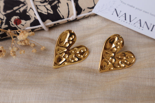 Golden Heart Filigree Anti-Tarnish Earrings